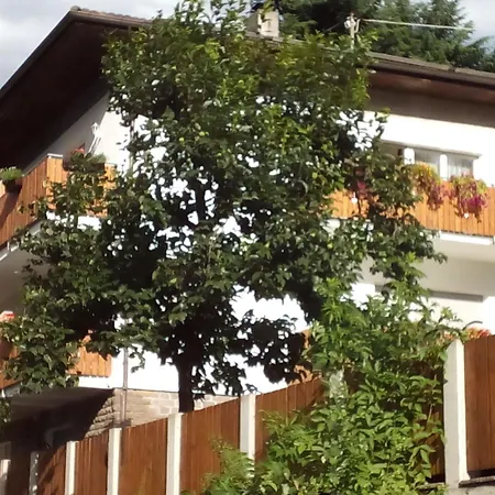 Moderne Mit Balkon Und Pool By Interhome